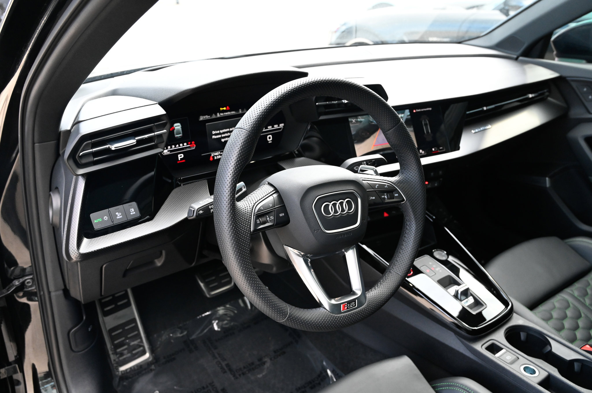 Used 2024 Audi RS 3 image 16