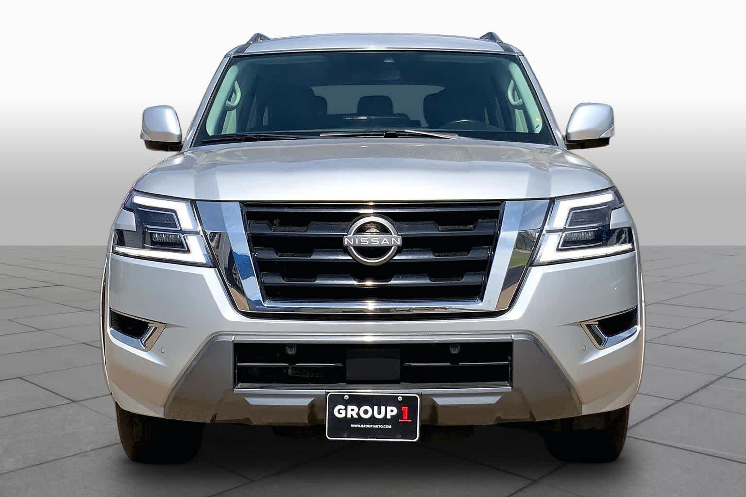 Used 2022 Nissan Armada SV RWD image 3