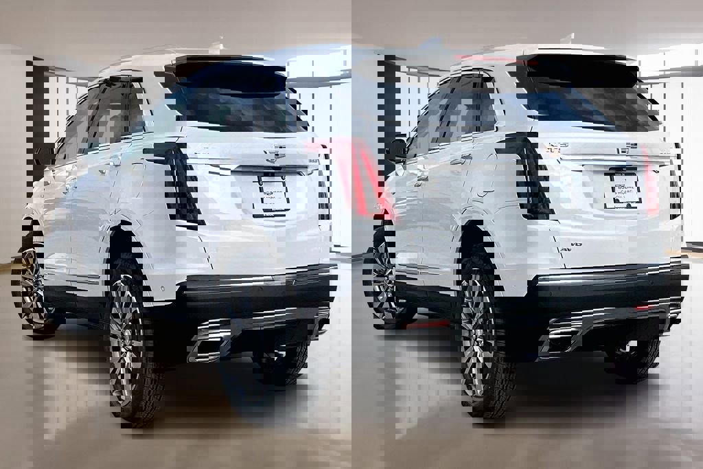 New 2026 Cadillac XT5 Premium Luxury w/ Driver Assist Package image 3