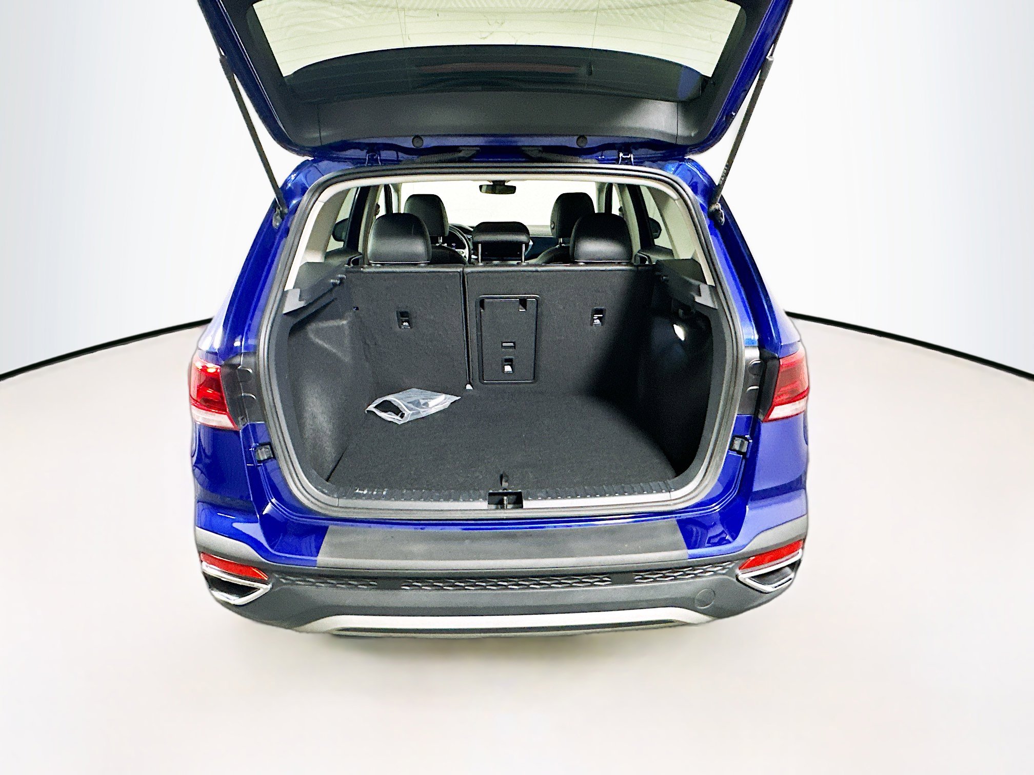 Used 2024 Volkswagen Taos SE image 30