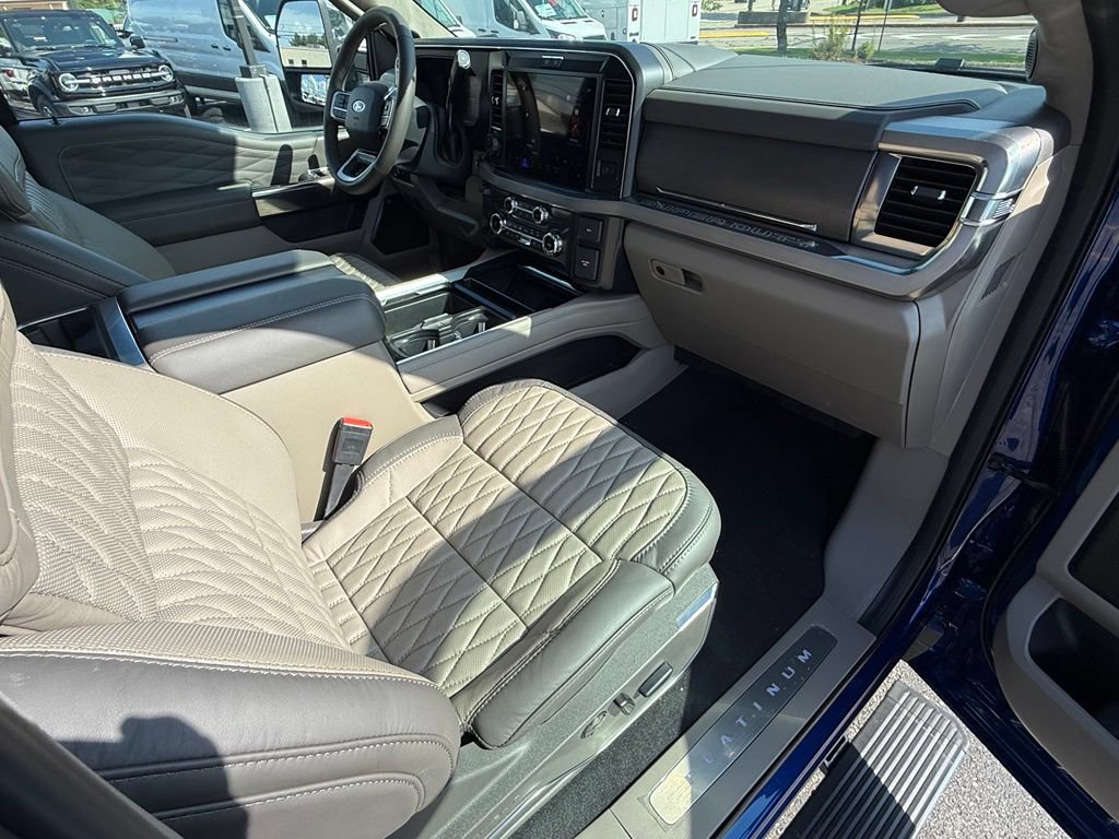 New 2026 Ford F350 Platinum w/ Platinum Plus Package AWD/4WD image 27