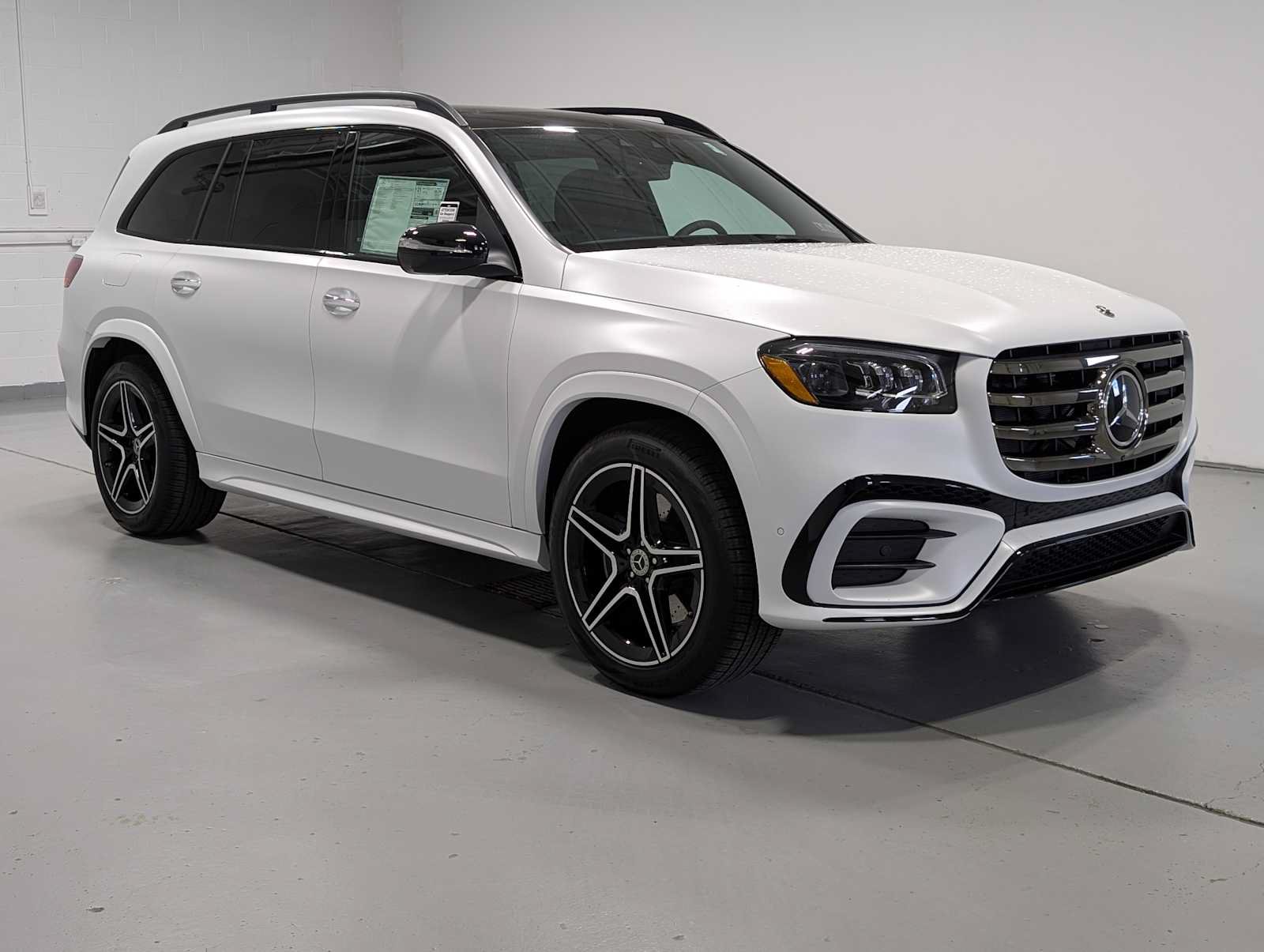 New 2026 Mercedes-Benz GLS 450 4MATIC image 6