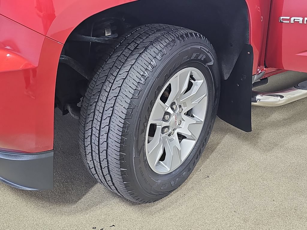 Used 2015 GMC Canyon SLE AWD/4WD image 36