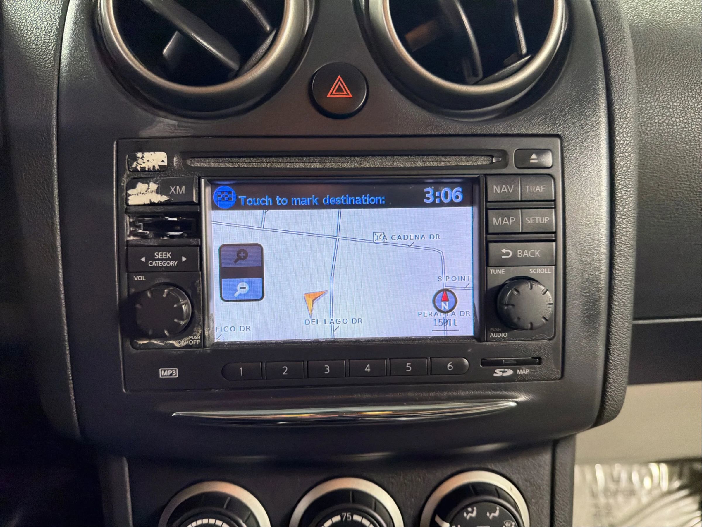 Used 2013 Nissan Rogue SL FWD image 30