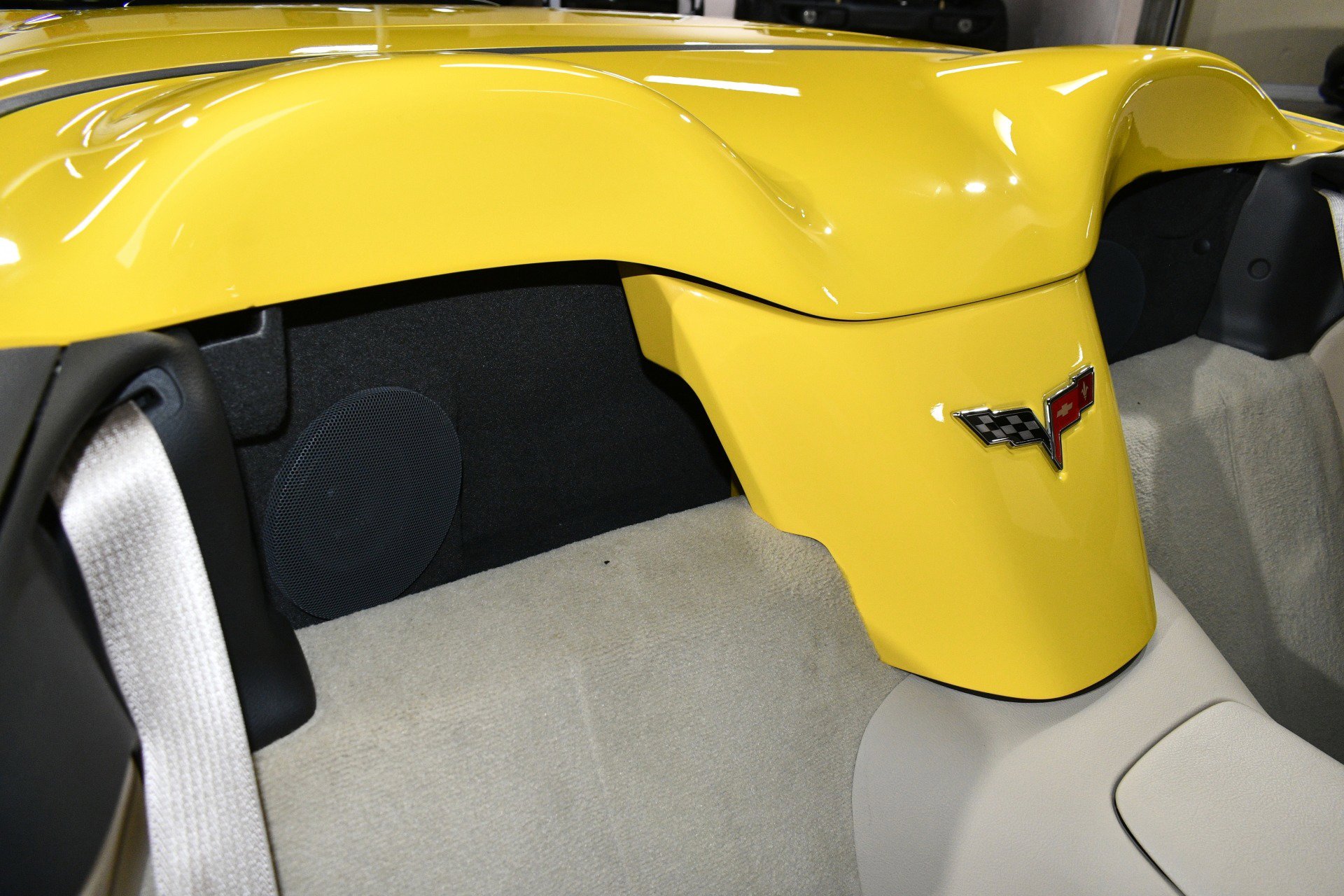 Used 2011 Chevrolet Corvette Grand Sport w/ Preferred Equipment Group image 17