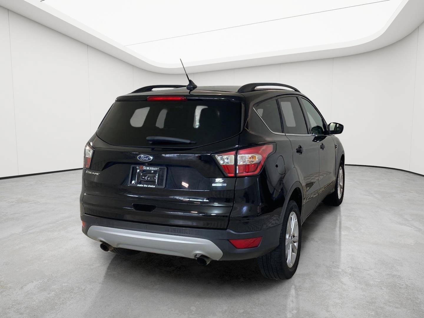 Used 2018 Ford Escape SE w/ SE Sync 3 Package AWD/4WD image 6