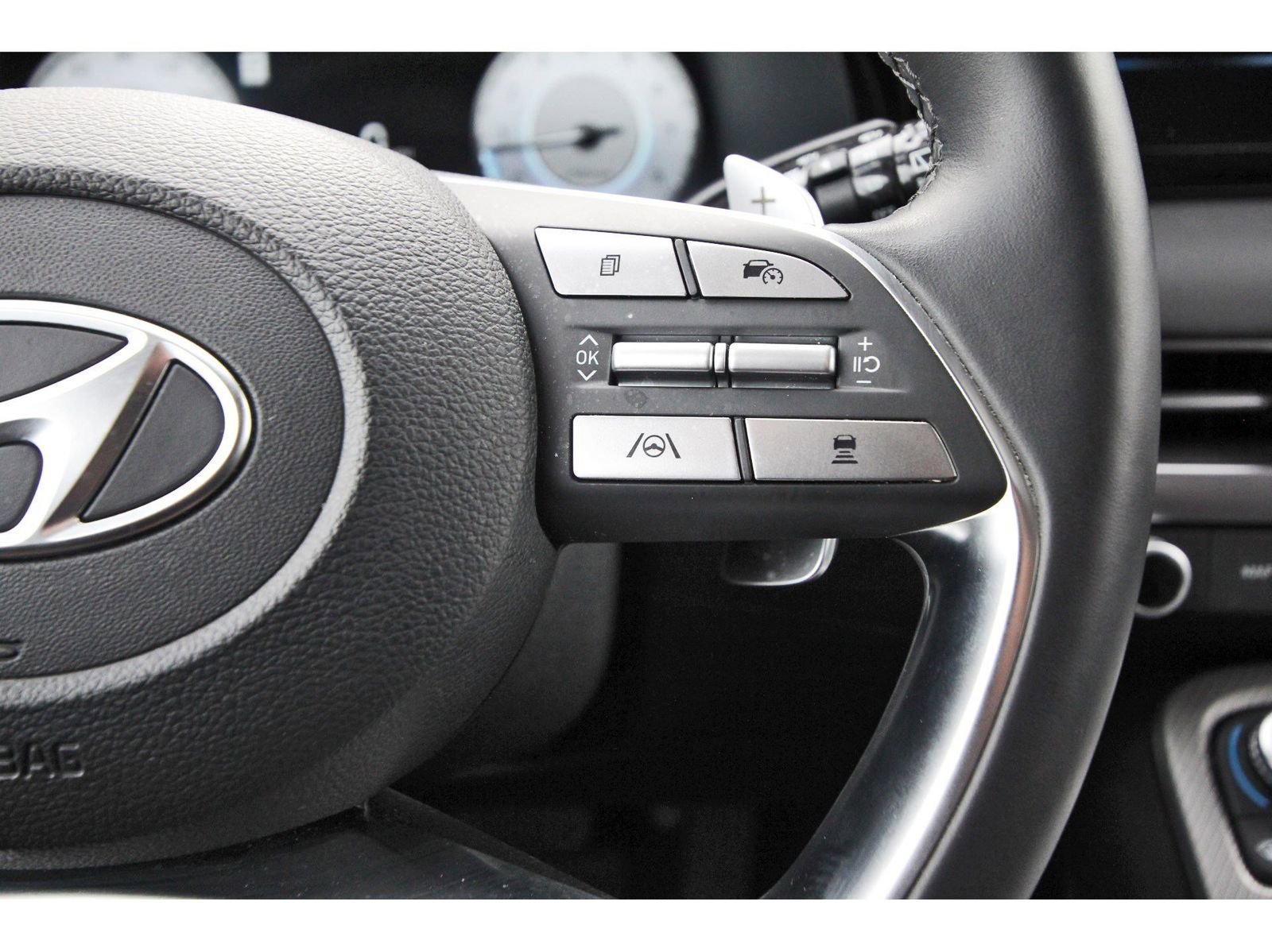 Used 2023 Hyundai Palisade SEL w/ Premium Package image 19