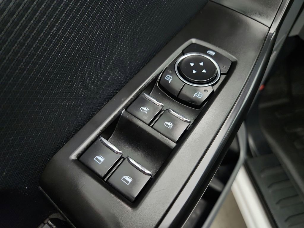 Used 2022 Ford F150 Lightning Pro image 25