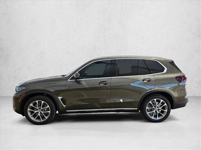 New 2026 BMW X5 xDrive40i w/ Parking Assistance Package AWD/4WD image 8