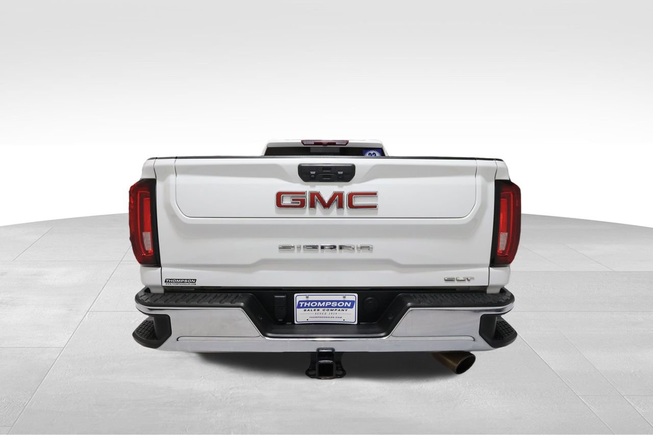 Used 2022 GMC Sierra 2500 SLT w/ SLT Convenience Package image 3