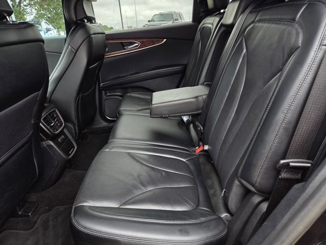 Used 2019 Lincoln Nautilus Reserve FWD image 19