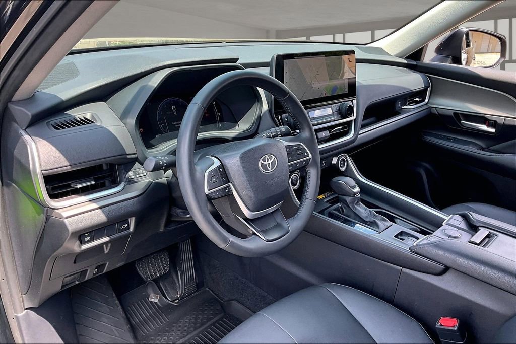 Used 2024 Toyota Grand Highlander FWD image 16