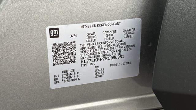 Used 2025 Chevrolet Trax ACTIV w/ Sunroof Package FWD image 28
