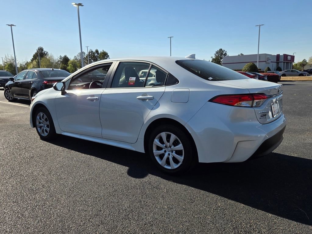 Certified 2026 Toyota Corolla LE image 9