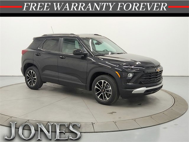 New 2026 Chevrolet TrailBlazer LT w/ LPO, Blackout Package