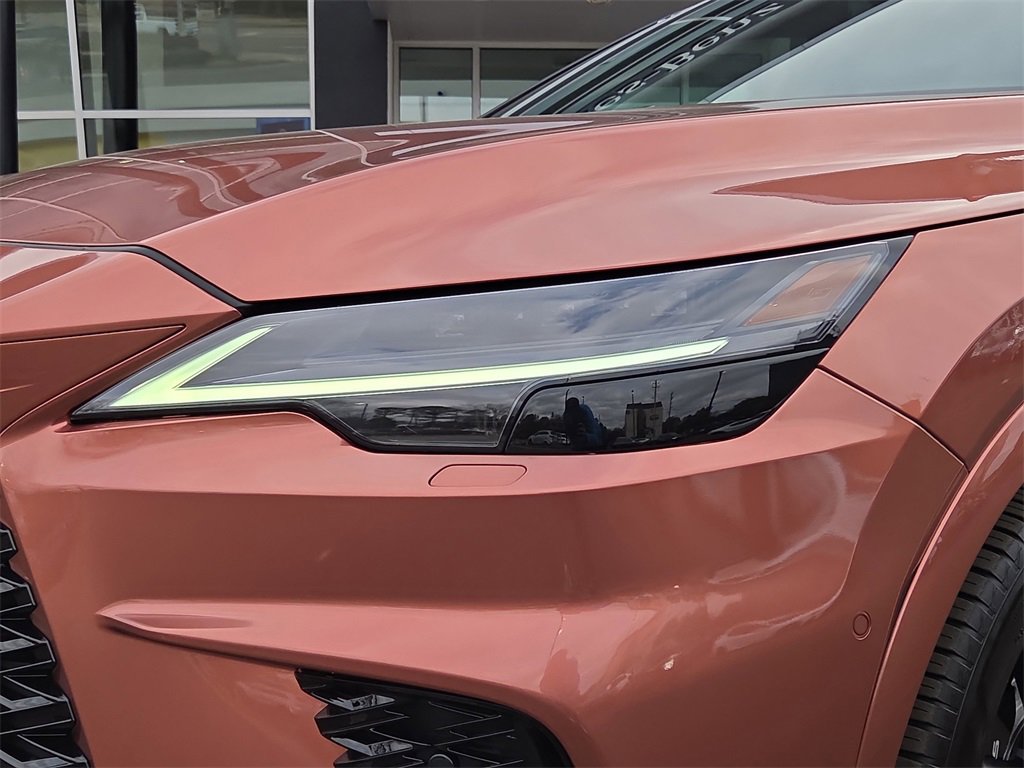 Used 2024 Lexus RX 500h F Sport w/ Convenience Package image 9