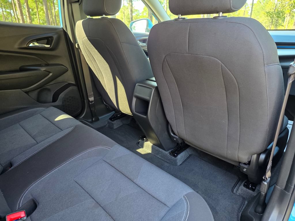 Used 2026 Chevrolet Trax LS w/ LS Convenience Package FWD image 22