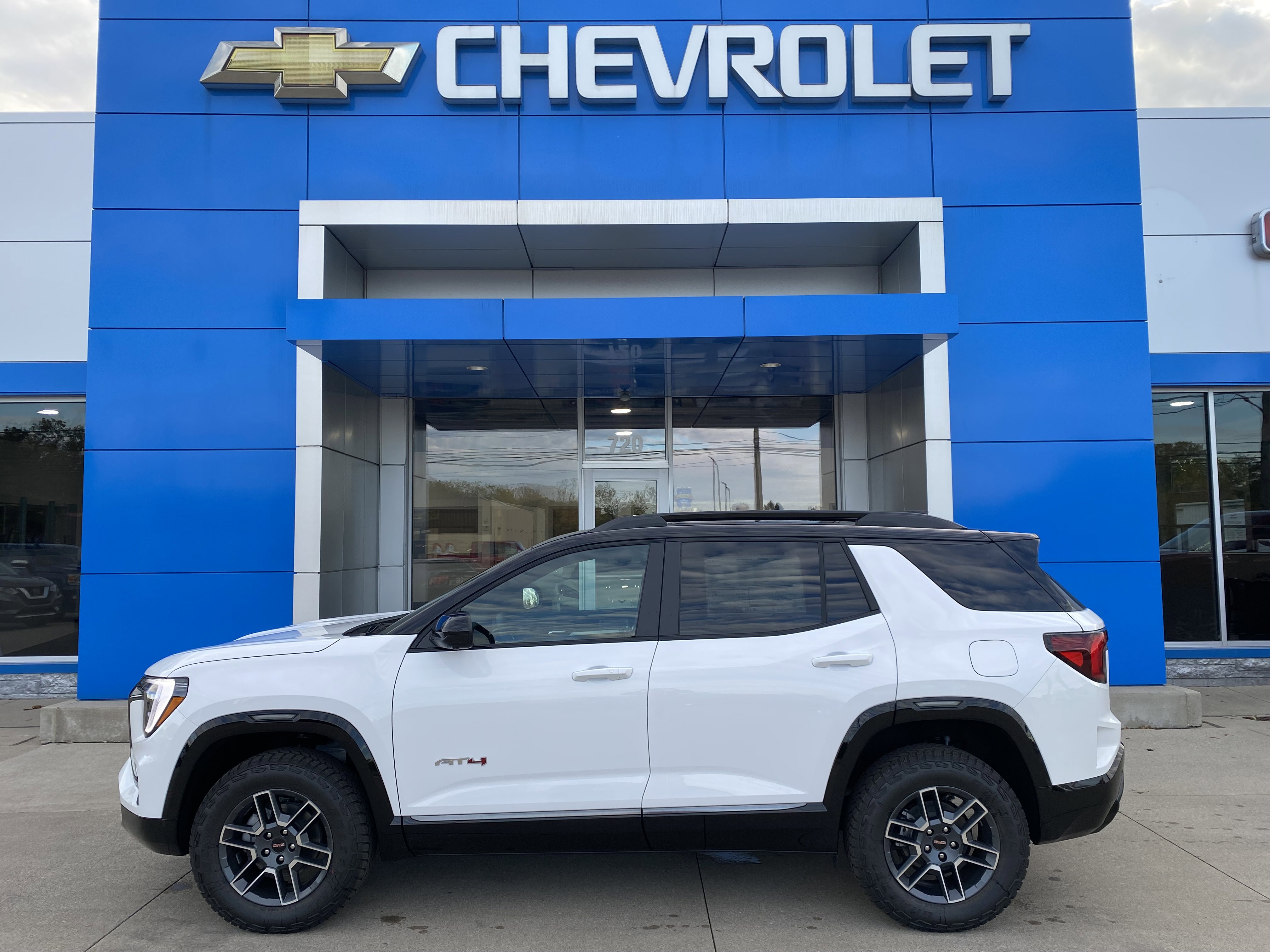 New 2026 GMC Terrain AT4 w/ Convenience Package III image 17