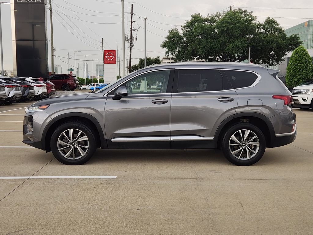 Used 2019 Hyundai Santa Fe SEL FWD image 4