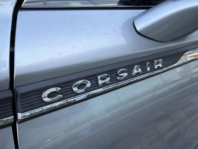 Certified 2021 Lincoln Corsair FWD w/ Equipment Group 101A image 9