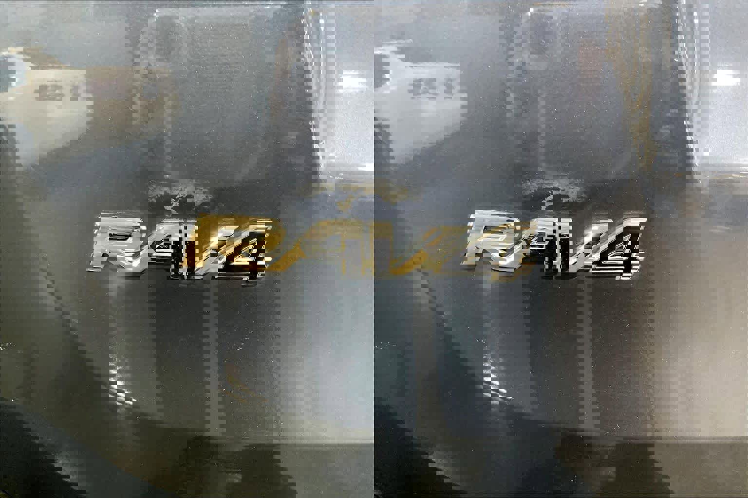 Used 2014 Toyota RAV4 XLE image 10