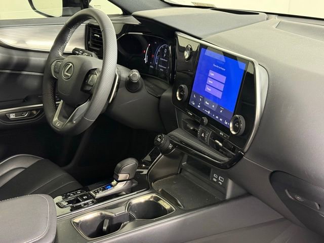 Used 2022 Lexus NX 350 F Sport w/ Towing Package (2000 Lbs) image 32