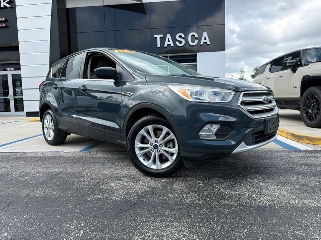 Used 2019 Ford Escape SE