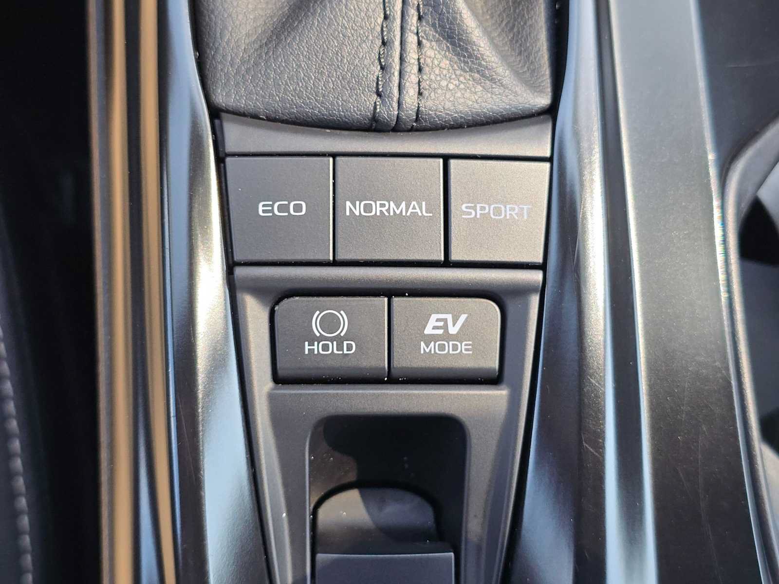 Used 2026 Toyota Camry SE FWD image 33