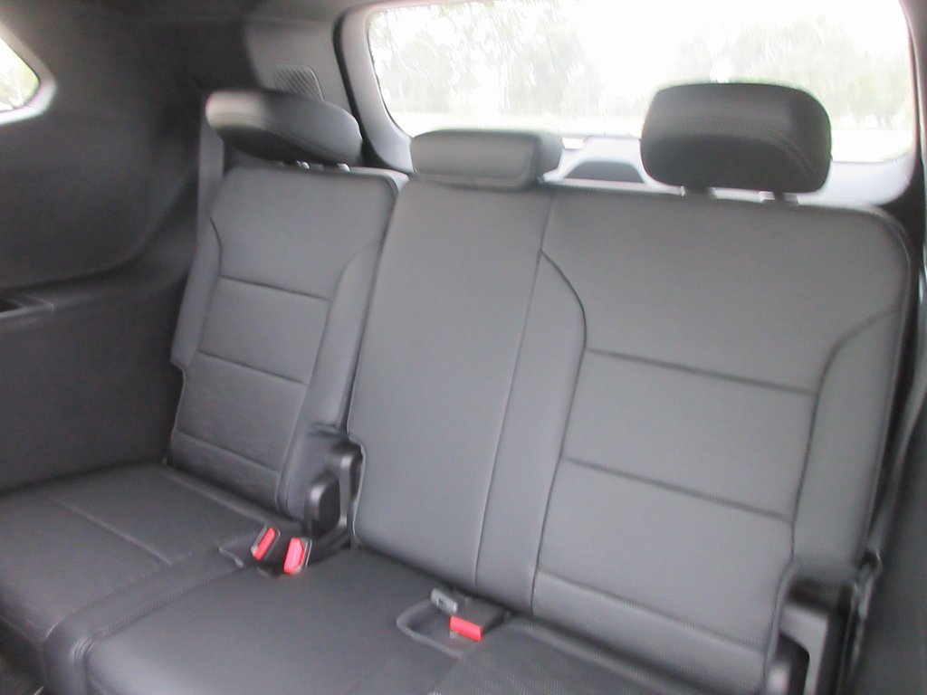 New 2026 Buick Enclave Sport Touring w/ Power Package image 17