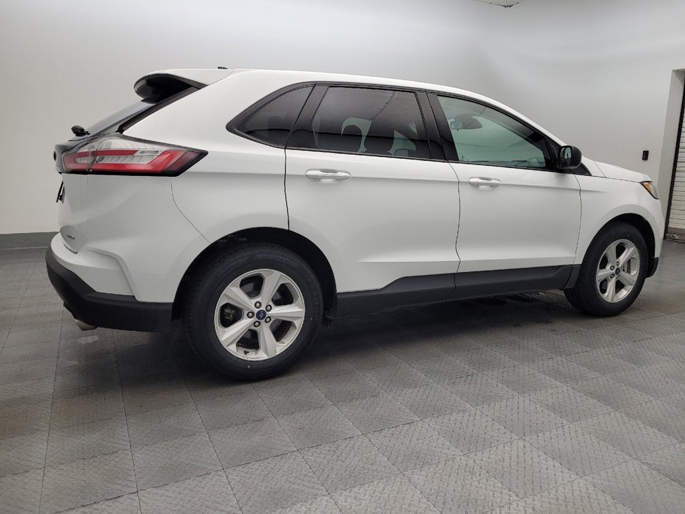 Used 2020 Ford Edge SE image 10