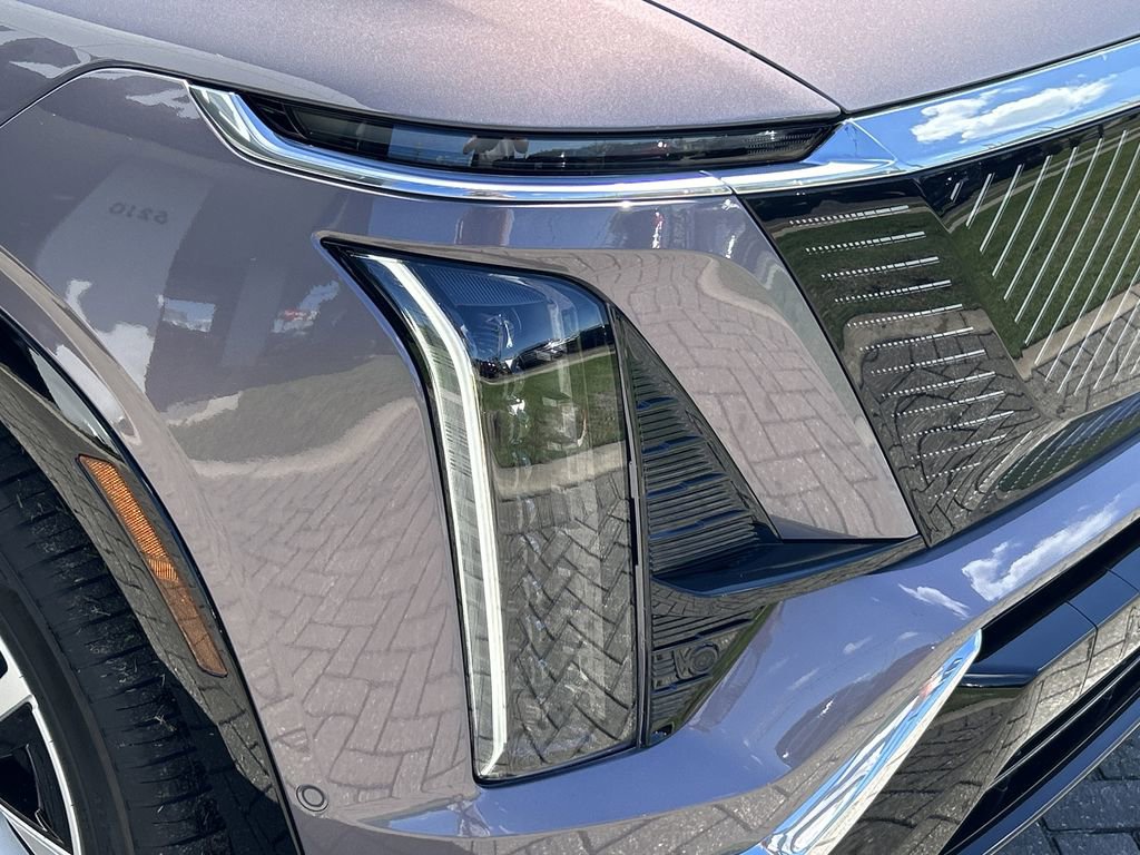 New 2026 Cadillac Vistiq Luxury image 7