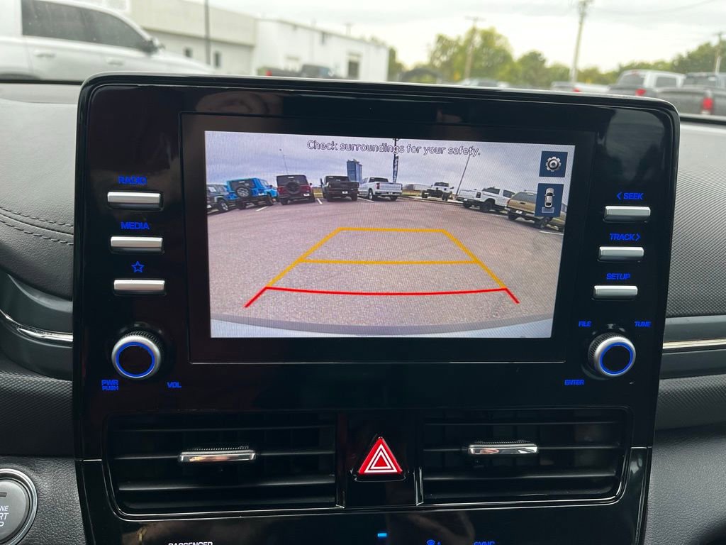 Used 2022 Hyundai Ioniq SEL image 21