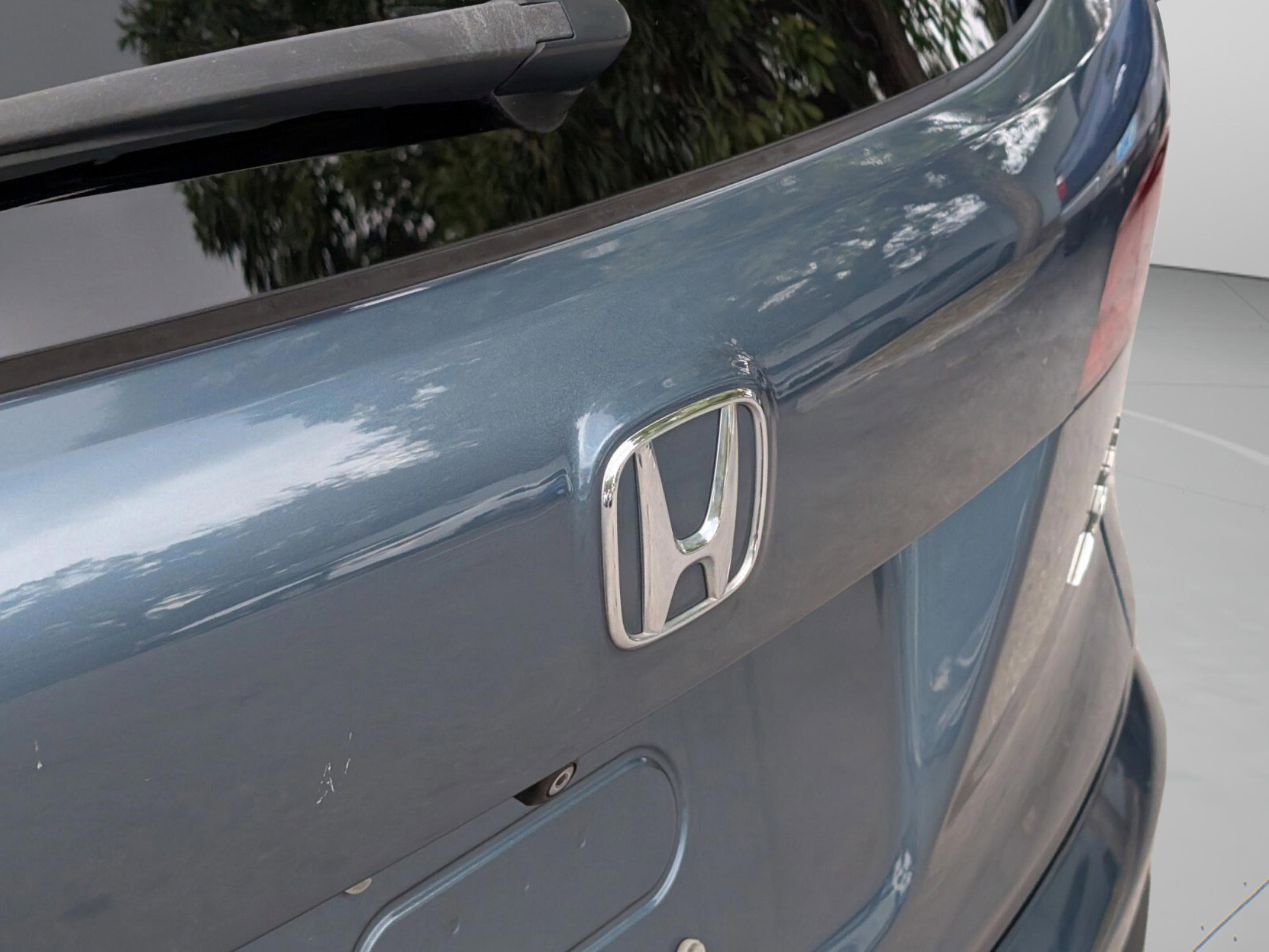 Used 2018 Honda Pilot Elite image 20