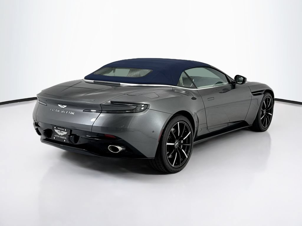 Used 2023 Aston Martin DB11 Volante RWD image 13