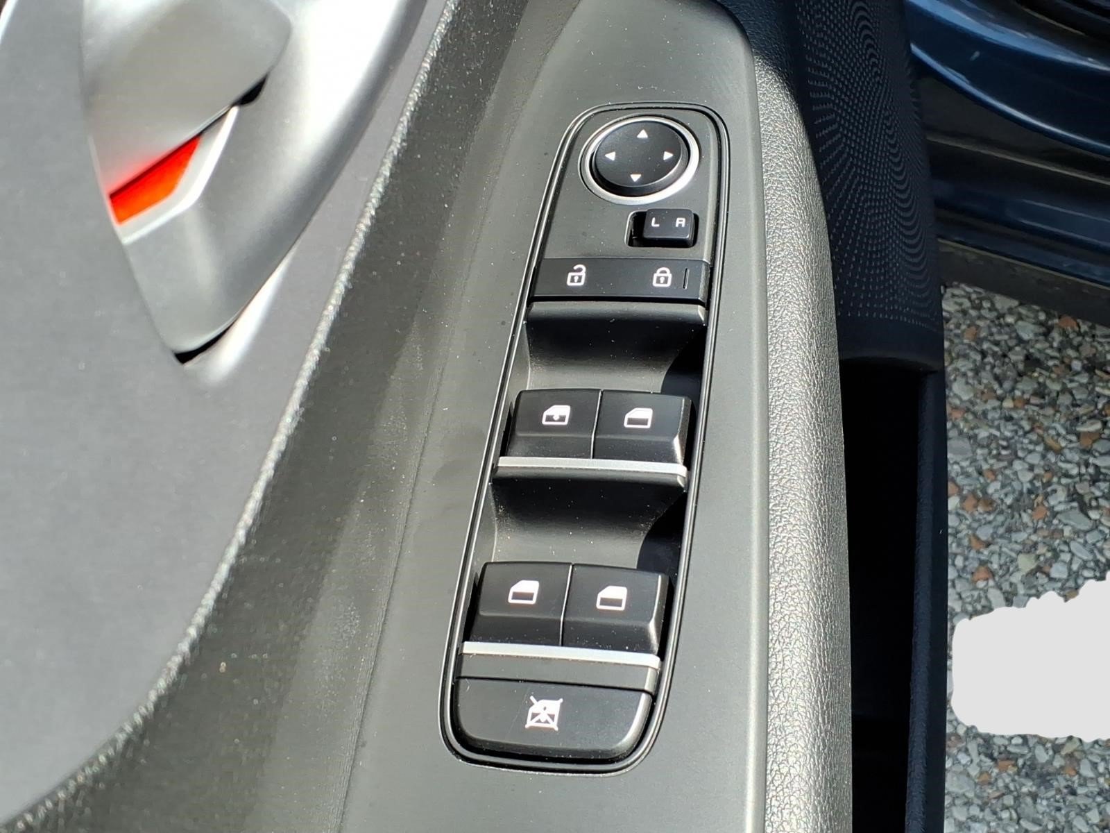 Used 2023 Kia Forte LXS FWD image 19