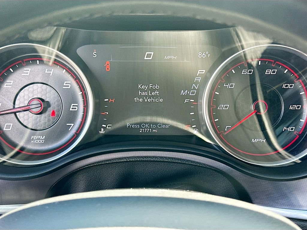 Used 2021 Dodge Charger SXT RWD image 12