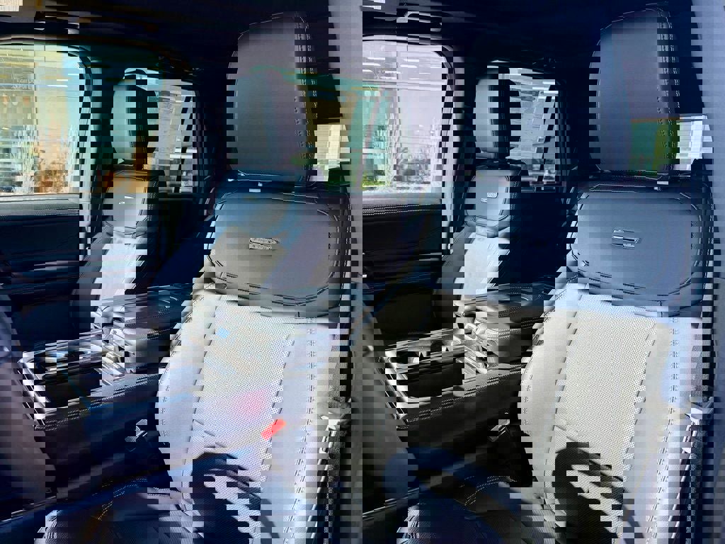 New 2026 Ford Expedition Platinum w/ Stealth Appearance Package image 9