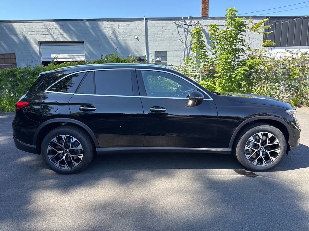 New 2026 Mercedes-Benz GLC 350e 4MATIC image 8