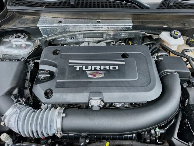 Used 2025 Cadillac XT4 Premium Luxury image 29