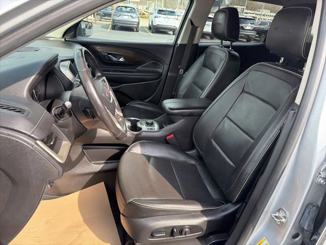 Used 2018 GMC Terrain Denali w/ Advanced Safety Package image 12