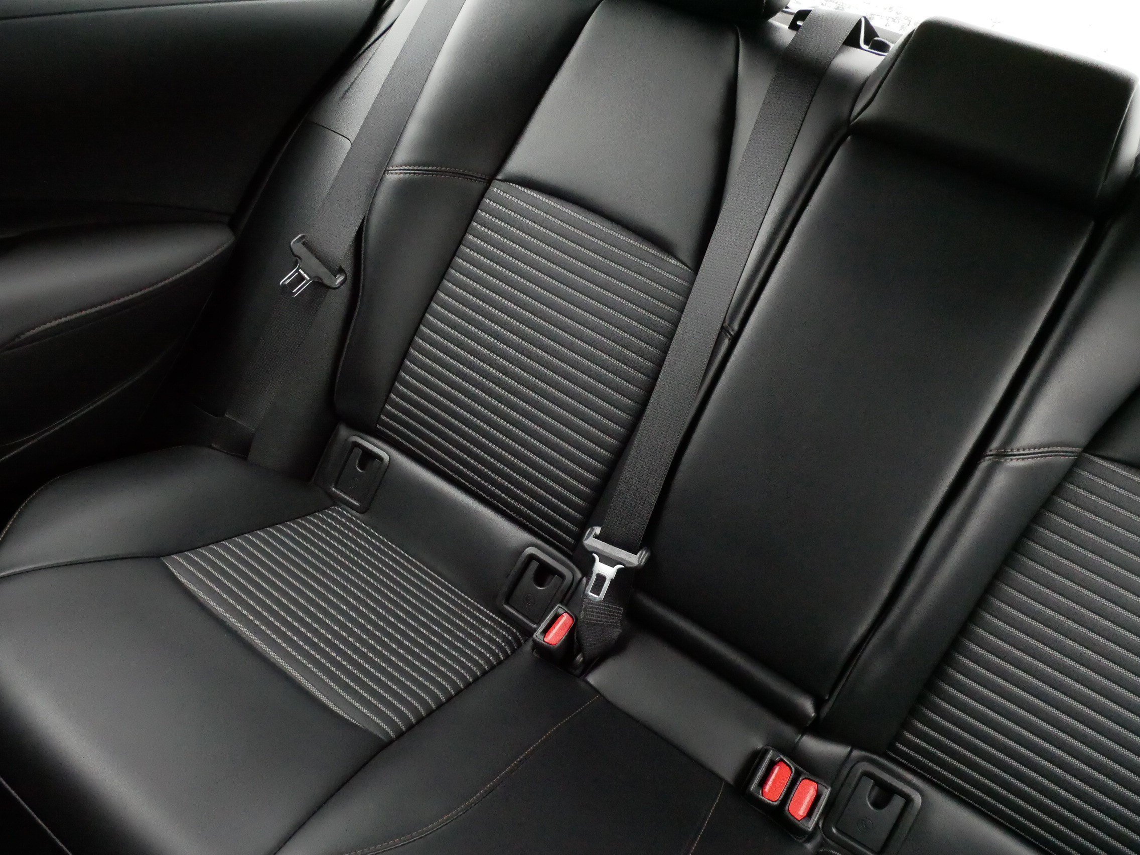 Certified 2022 Toyota Corolla XSE w/ Carpet Mat Package (TMS) FWD image 12