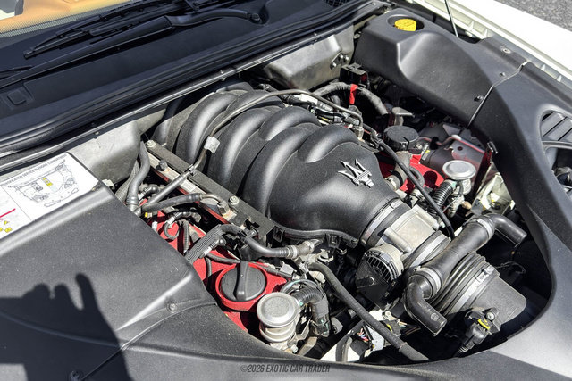 Used 2011 Maserati Quattroporte S RWD image 15