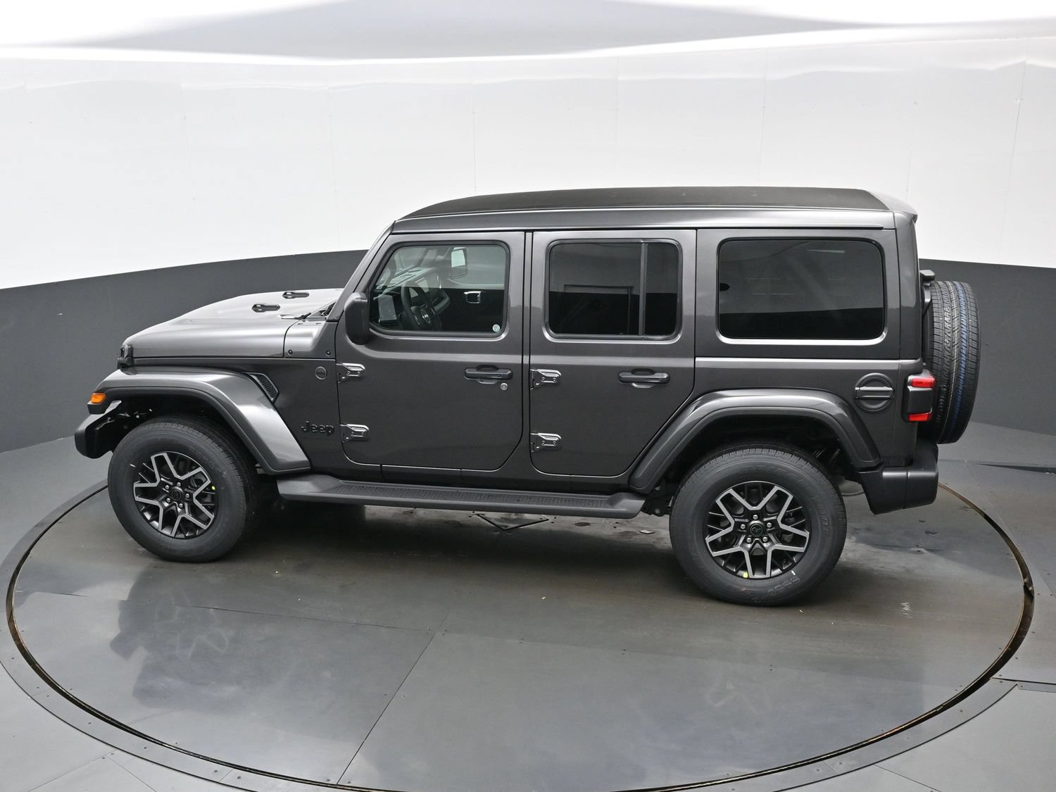 New 2027 Jeep Wrangler Unlimited Sahara AWD/4WD image 22