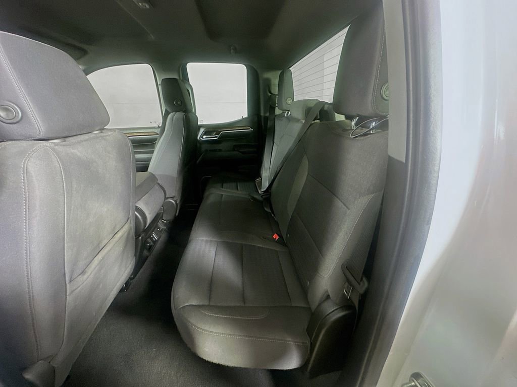 Used 2023 GMC Sierra 1500 Elevation image 14