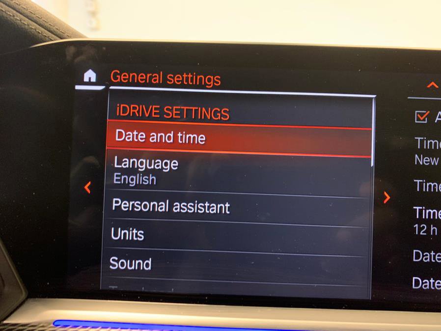 Used 2022 BMW X5 xDrive40i w/ M Sport Package image 29