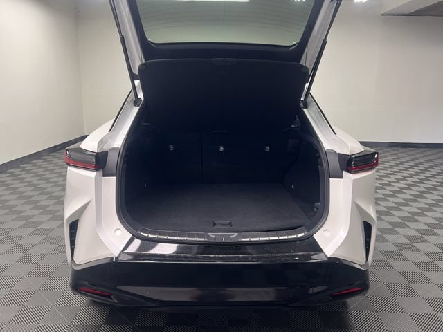 Certified 2025 Lexus RZ 300e FWD image 7