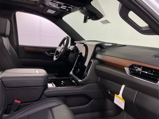 New 2026 GMC Yukon Denali w/ Denali Reserve Package image 36