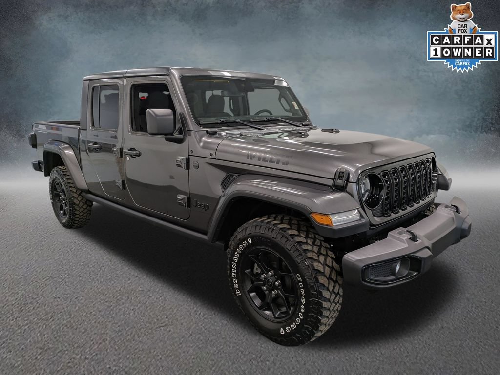 Used 2025 Jeep Gladiator Sport AWD/4WD image 3
