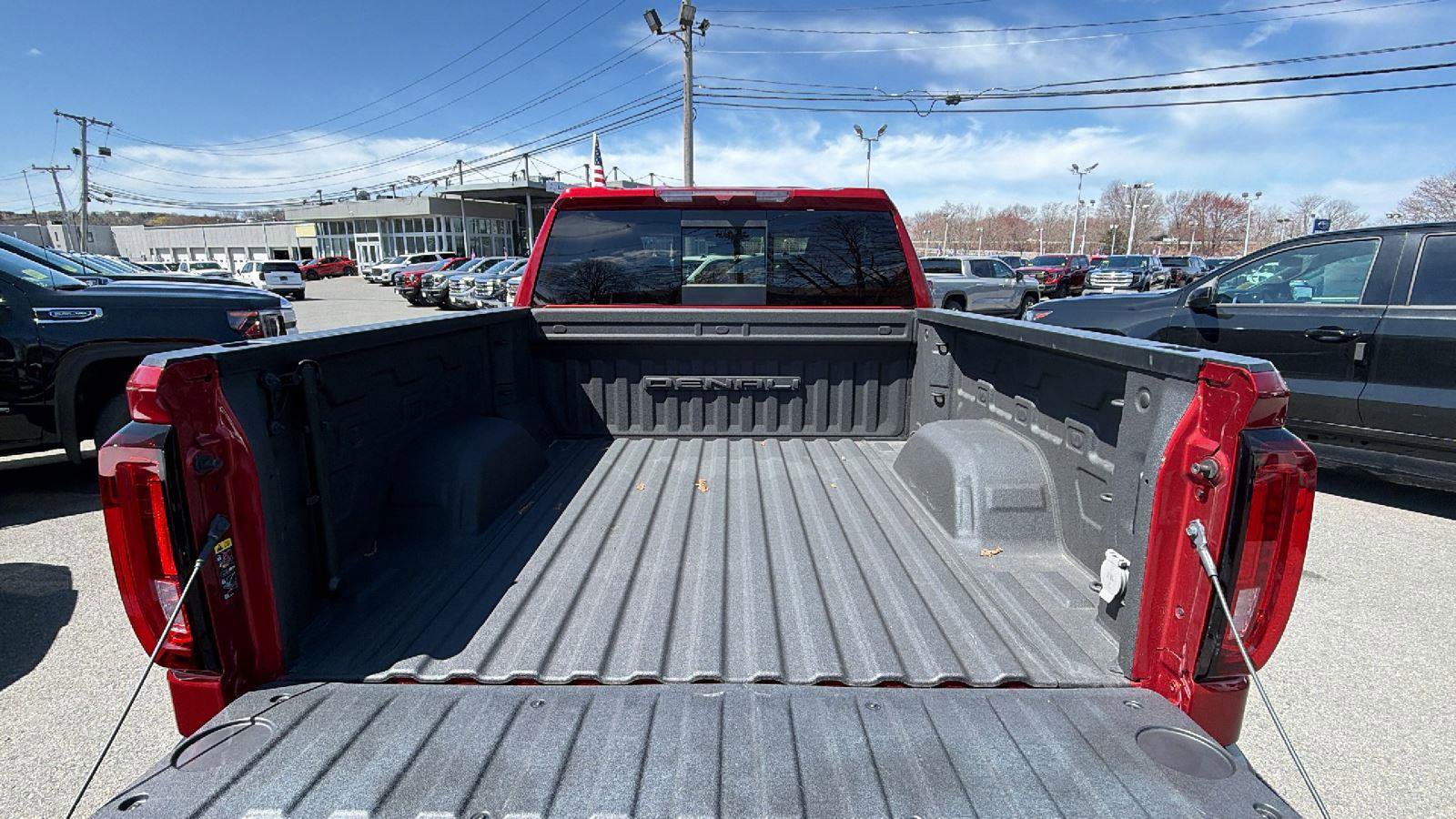 Used 2023 GMC Sierra 1500 Denali AWD/4WD image 11