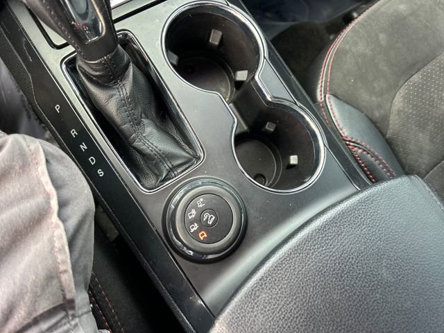 Used 2018 Ford Explorer XLT w/ Equipment Group 202A image 20